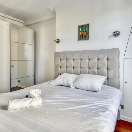 Charming Flat In Javel District South-west Apartment