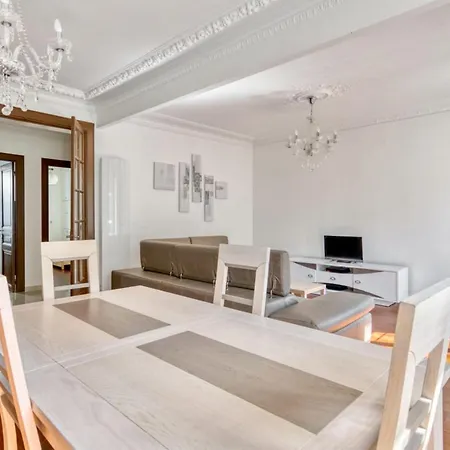 Charming Flat In Javel District South-west * Paris